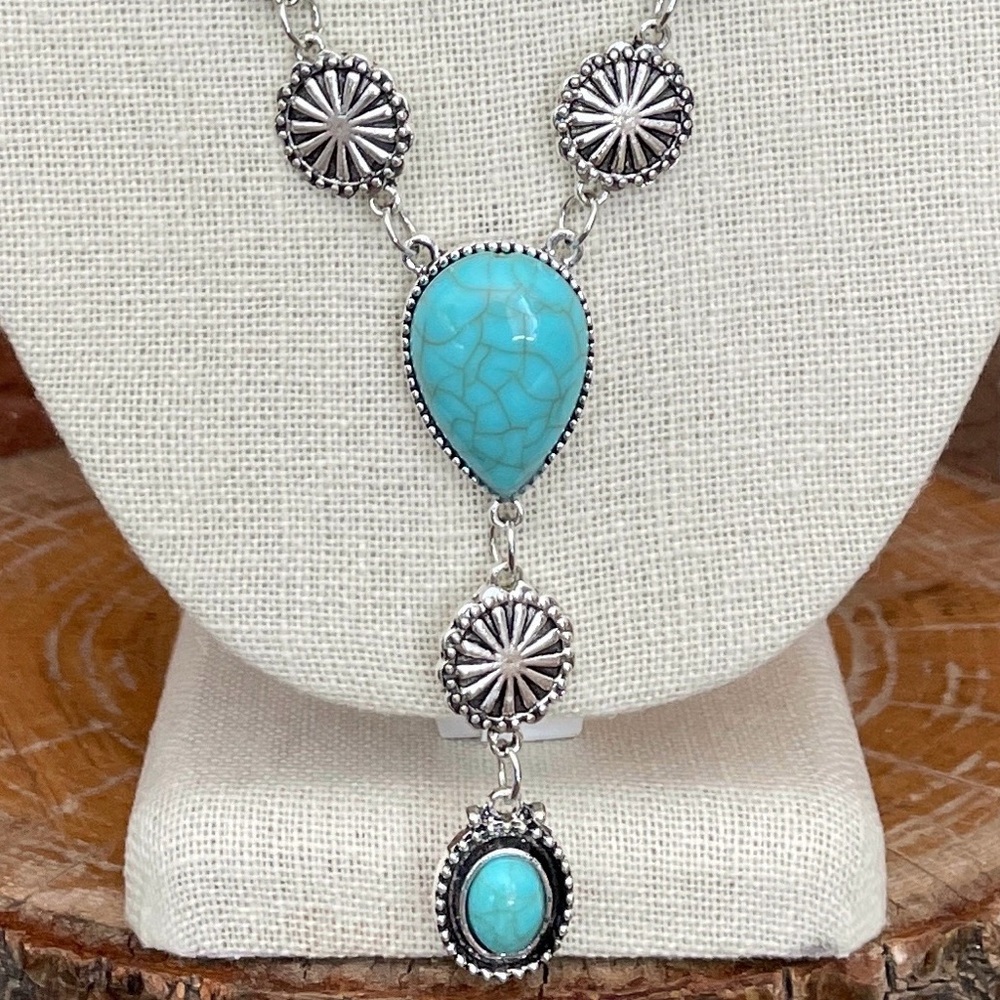 Faux Turquoise Concho & Sunburst Lariat Necklace - Picture 4 of 4